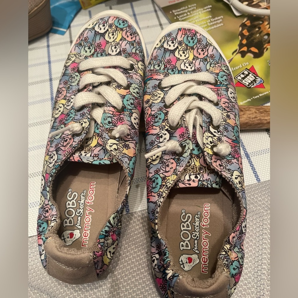 Women’s bobs size 9.5